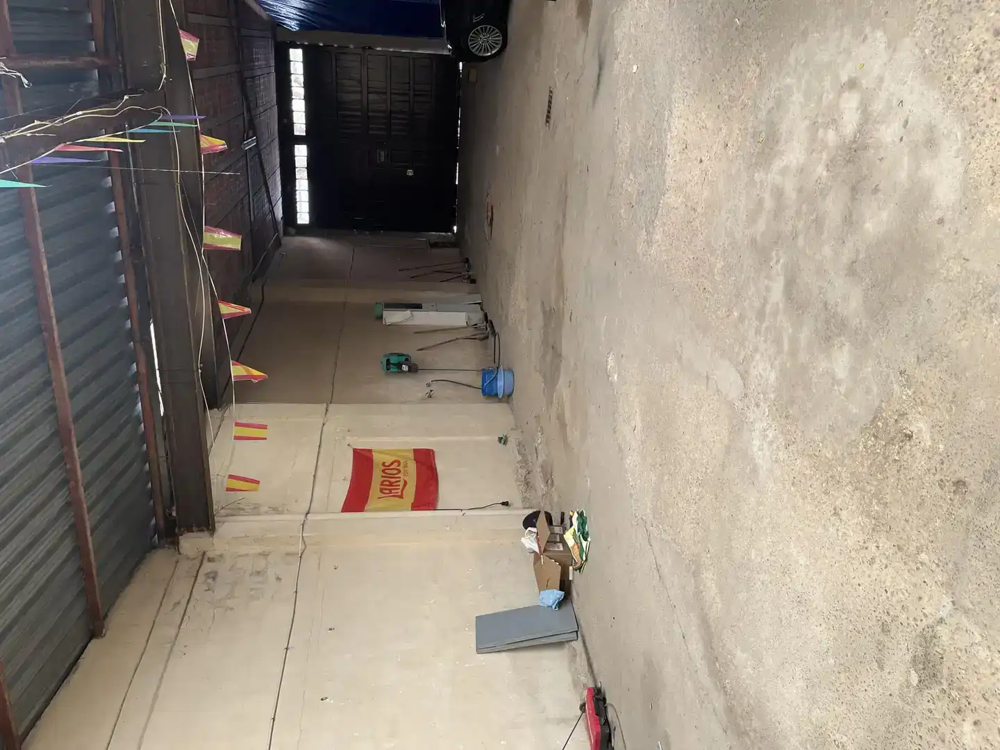 Pis en venda en Las Pedroñeras    amb Aire condicionat, Parquet i Traster