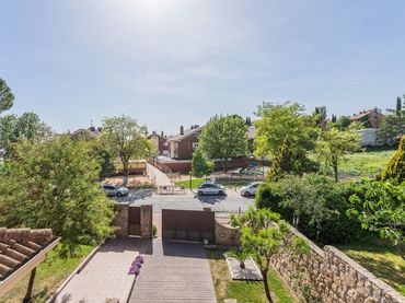 Xalet amb jardí en venda a Carretera de Alcalá a Torrelaguna
