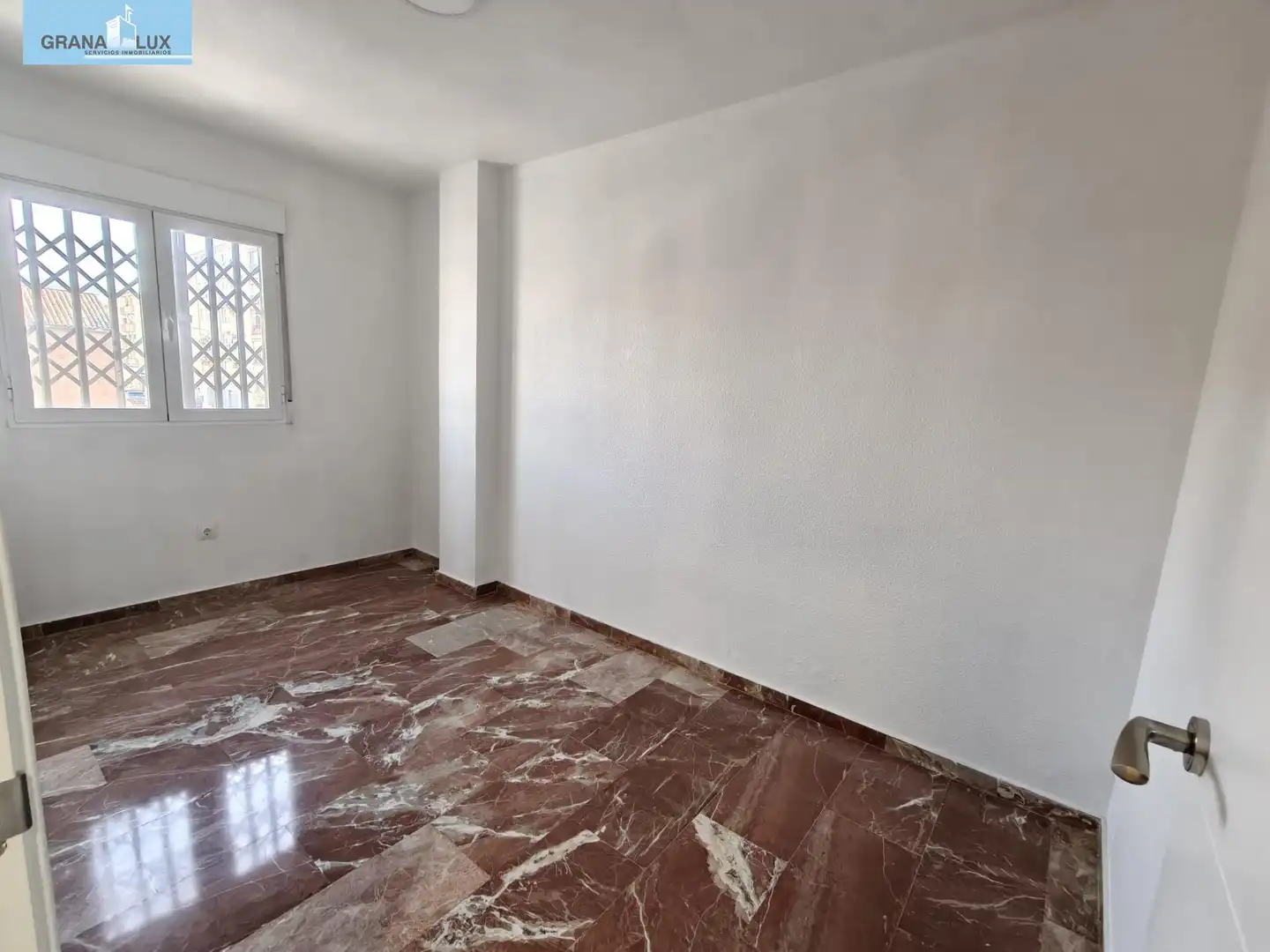 Bedroom of Flat for rent in Granada  with Terrace