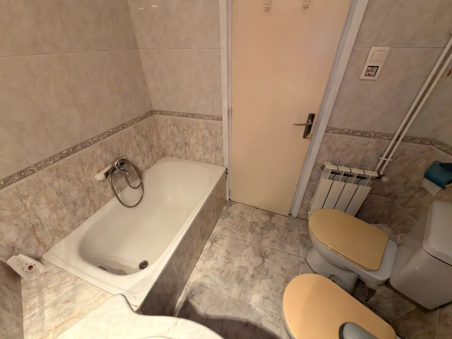 Baño de Piso en venta en Lleida con Calefacción, Trastero y Amueblado