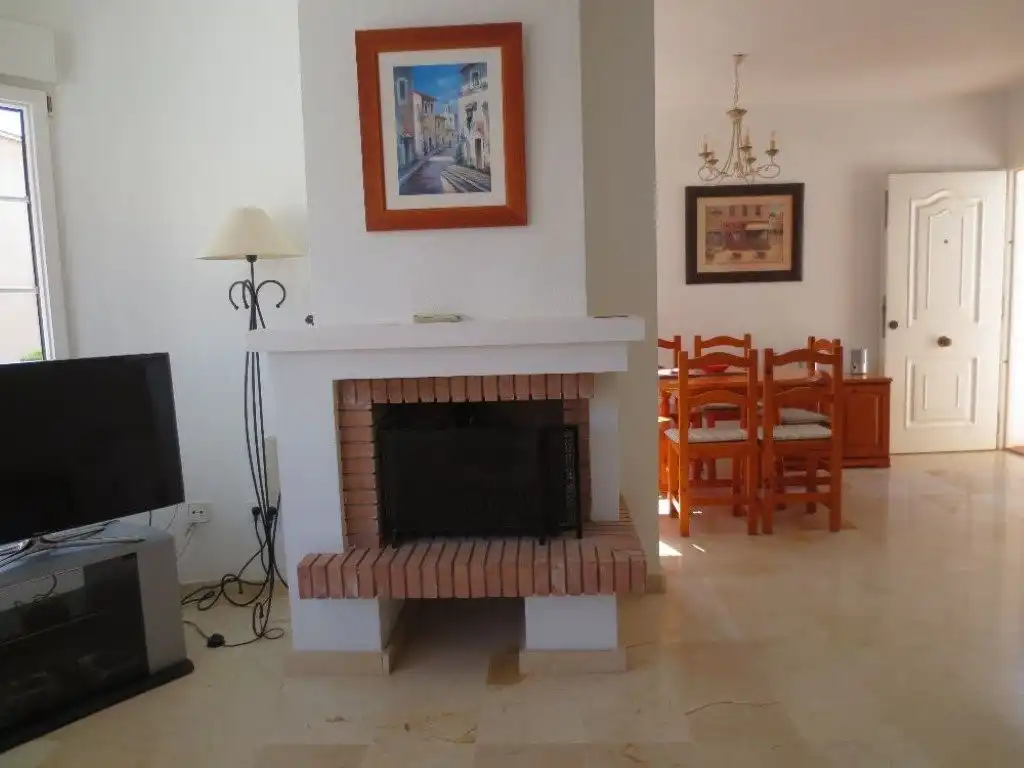Casa amb piscina en venda a Calle Cadiz 9, imagen 8