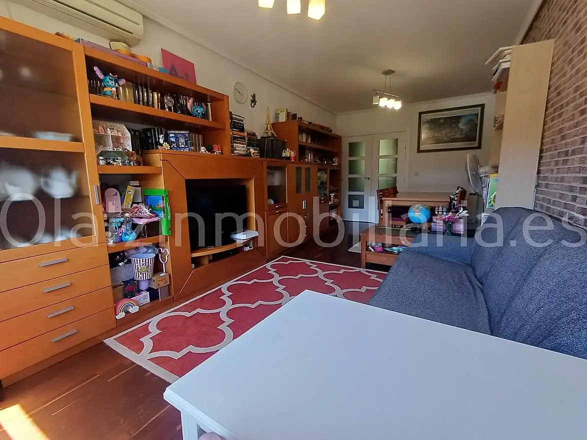 Wohnzimmer von Wohnung zum Verkauf in Güeñes mit Heizung, Abstellraum und Balkon