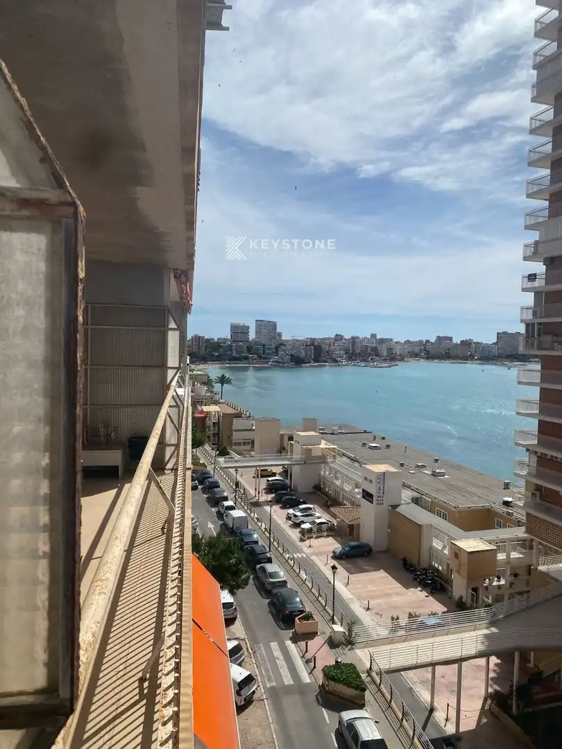 Piso de alquiler en Alicante / Alacant con Aire acondicionado, Calefacción y Terraza