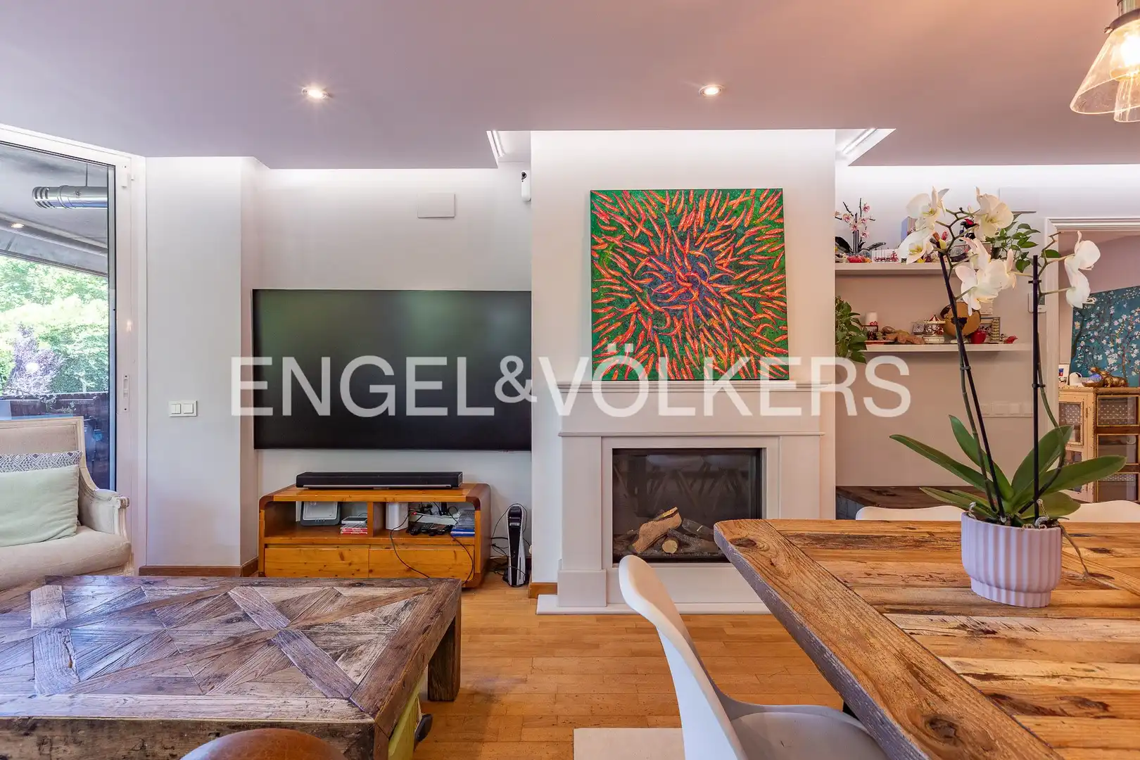 Living room of Flat for sale in Sant Cugat del Vallès  with Air Conditioner, Heating and Private garden