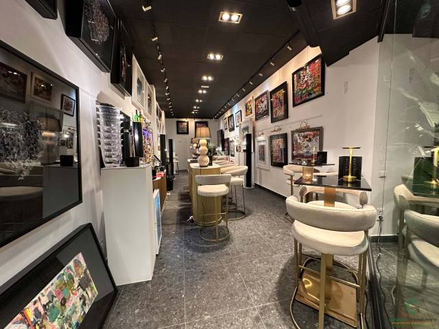 Local comercial en Venta en Av. de España en San Eugenio Bajo