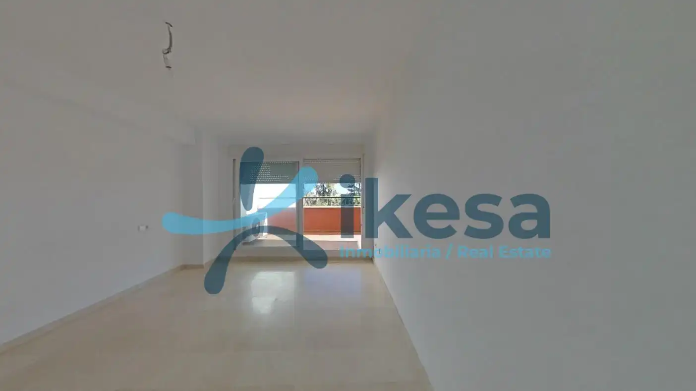 Flat with pool for sale in San Pedro de Alcántara, imagen 9