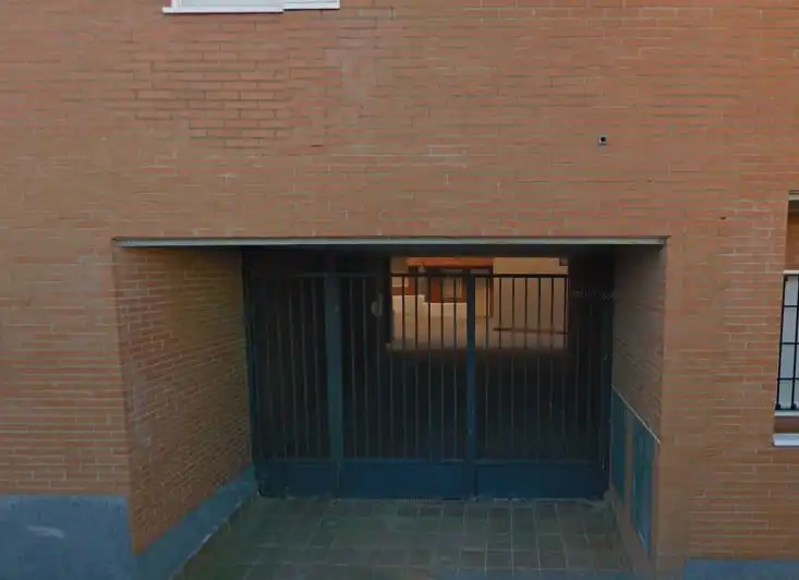 Garage for sale in Gerindote
