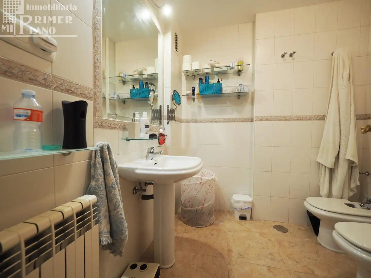 Bathroom of Flat for sale in Tomelloso  with Heating, Terrace and Furnished