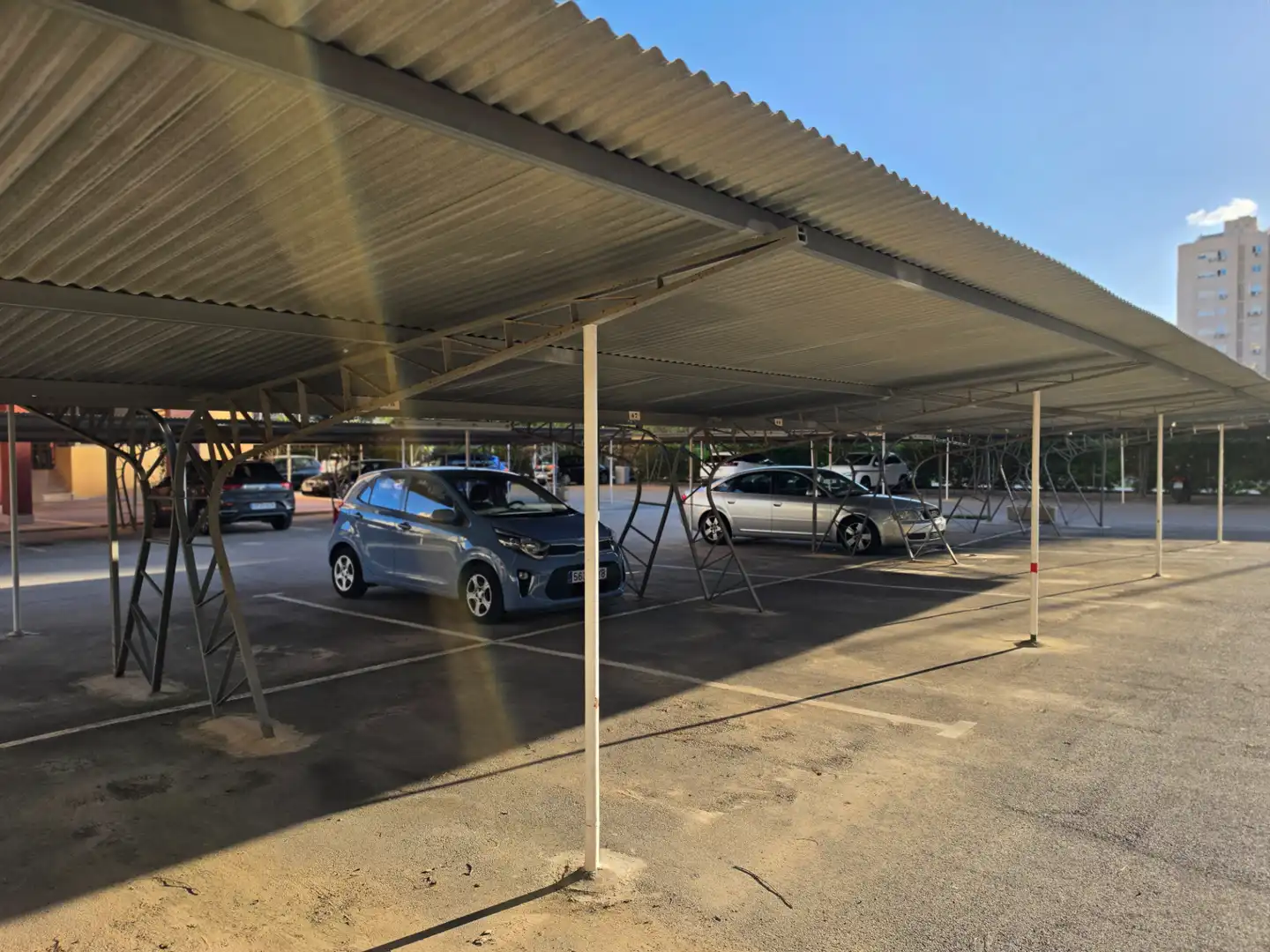 Parking de Piso en venta en Alicante / Alacant con Aire acondicionado, Calefacción y Horno