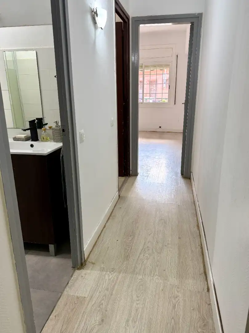 Wohnung zum Verkauf in Barcelona mit Parkett und Alarm