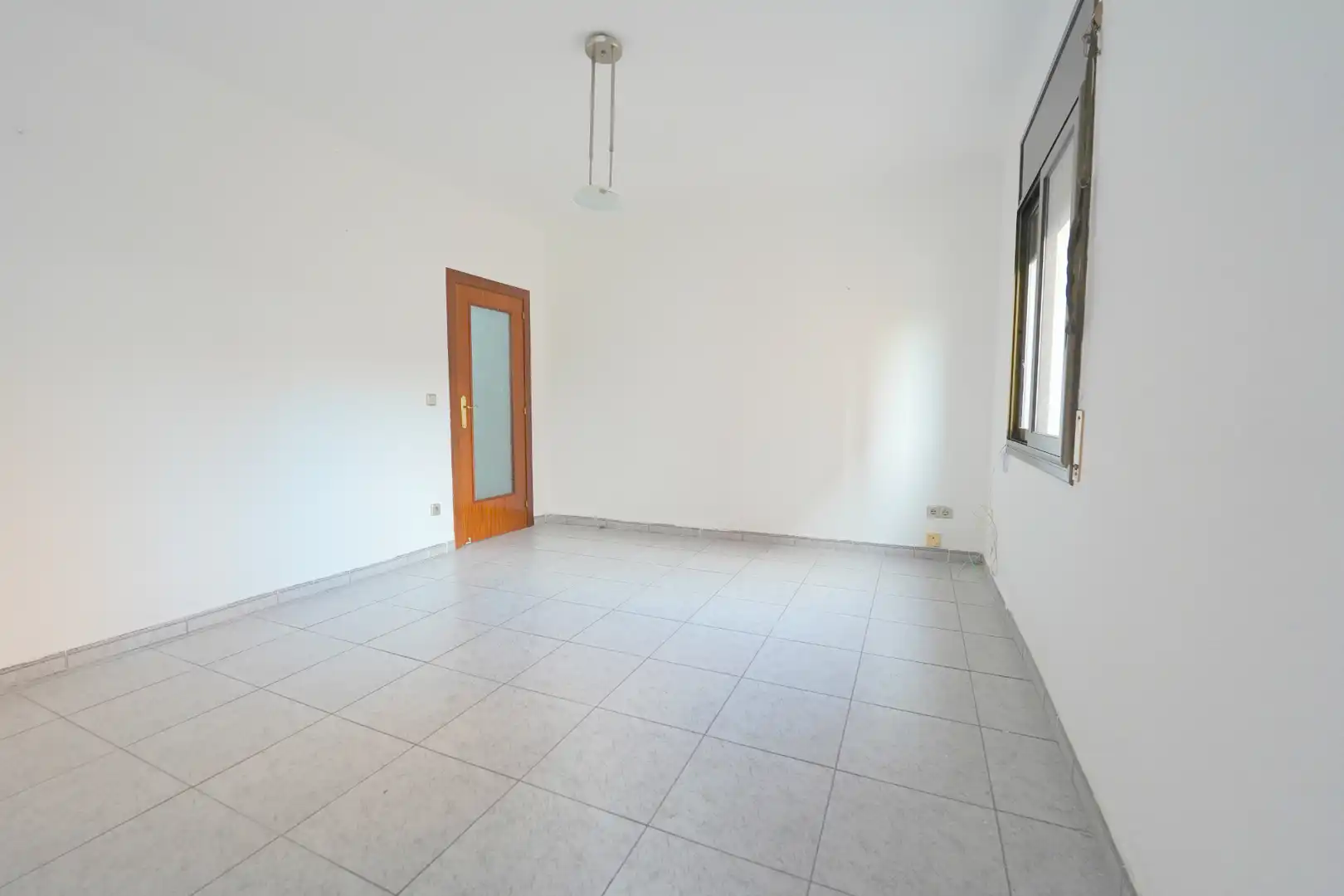 Wohnung zum Verkauf in Barcelona mit Ofen