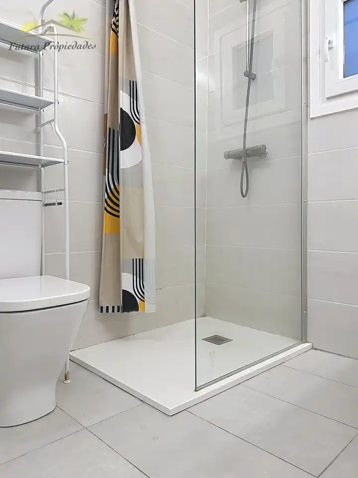 Bathroom of Flat for sale in Centro - La Vega Alta