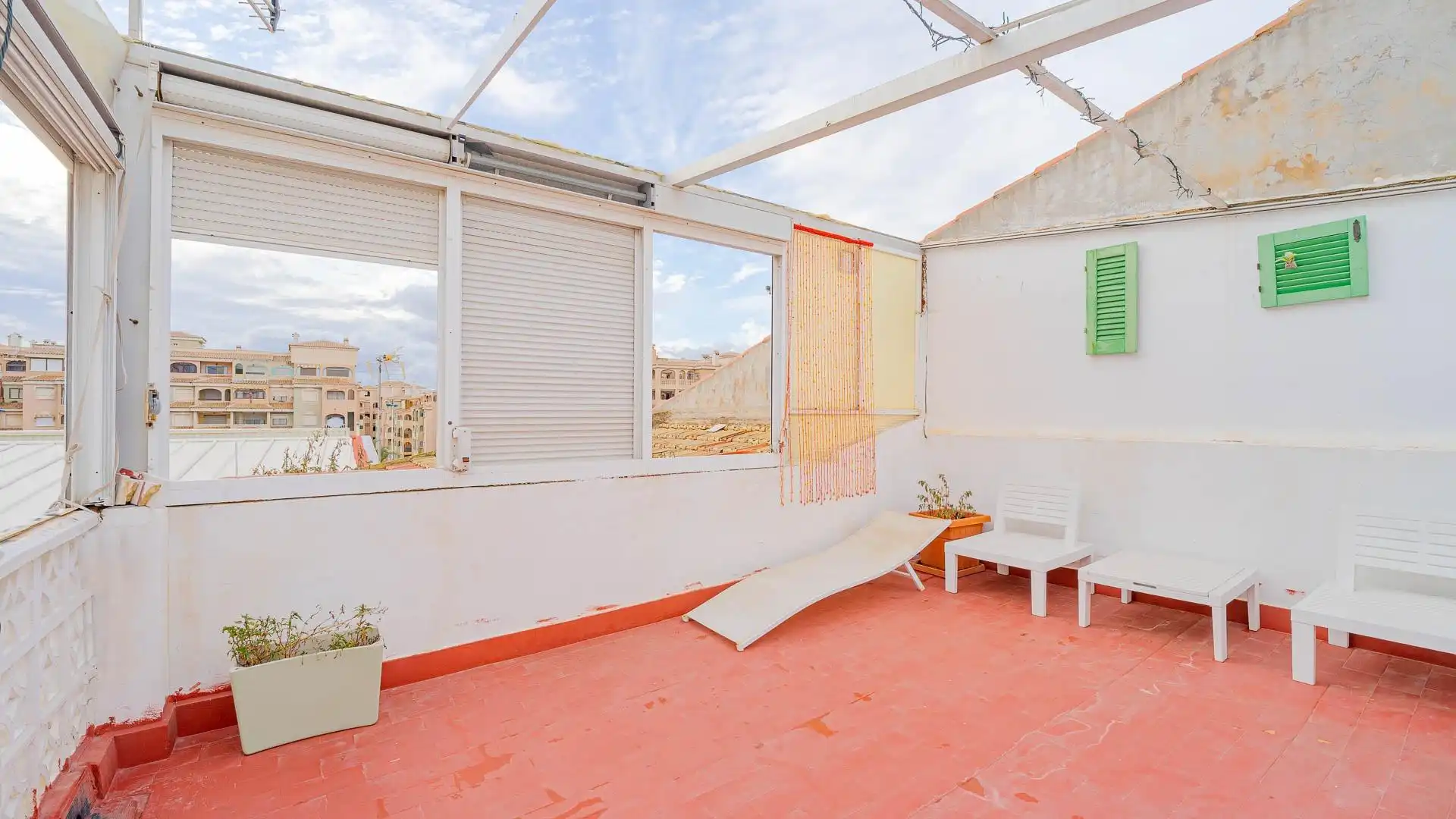 Terraza de Casa adosada en venta en Torrevieja con Jardín privado, Terraza y Amueblado