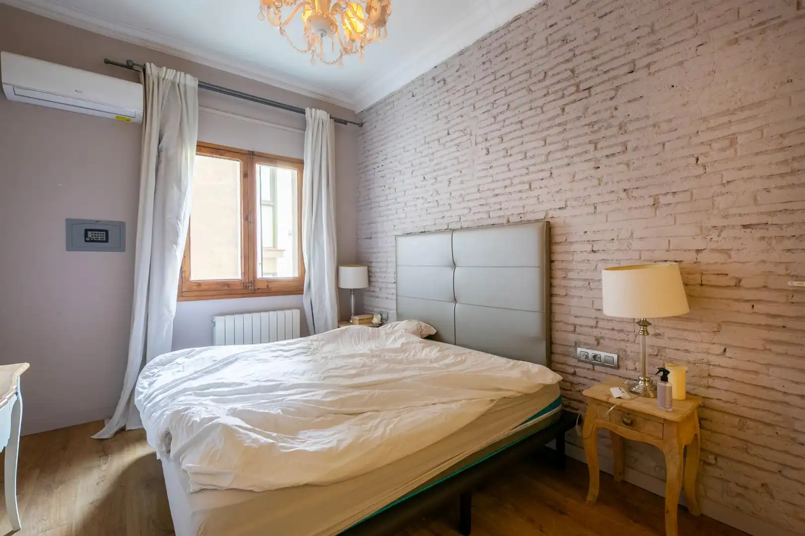 Habitación de Piso de alquiler en Barcelona con Calefacción, Parquet y Amueblado