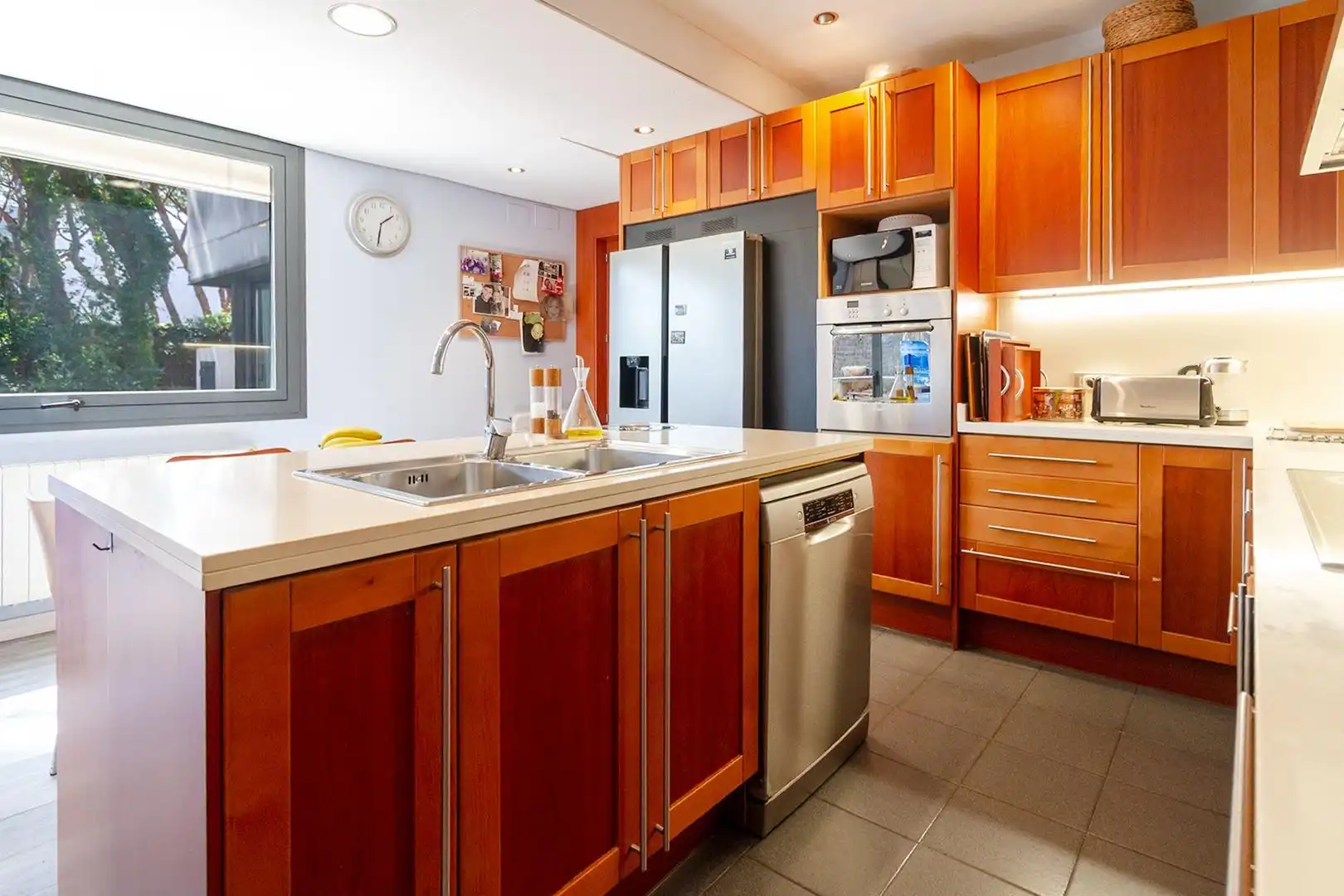 Cocina de Casa o chalet en venta en Gavà con Aire acondicionado, Calefacción y Jardín privado