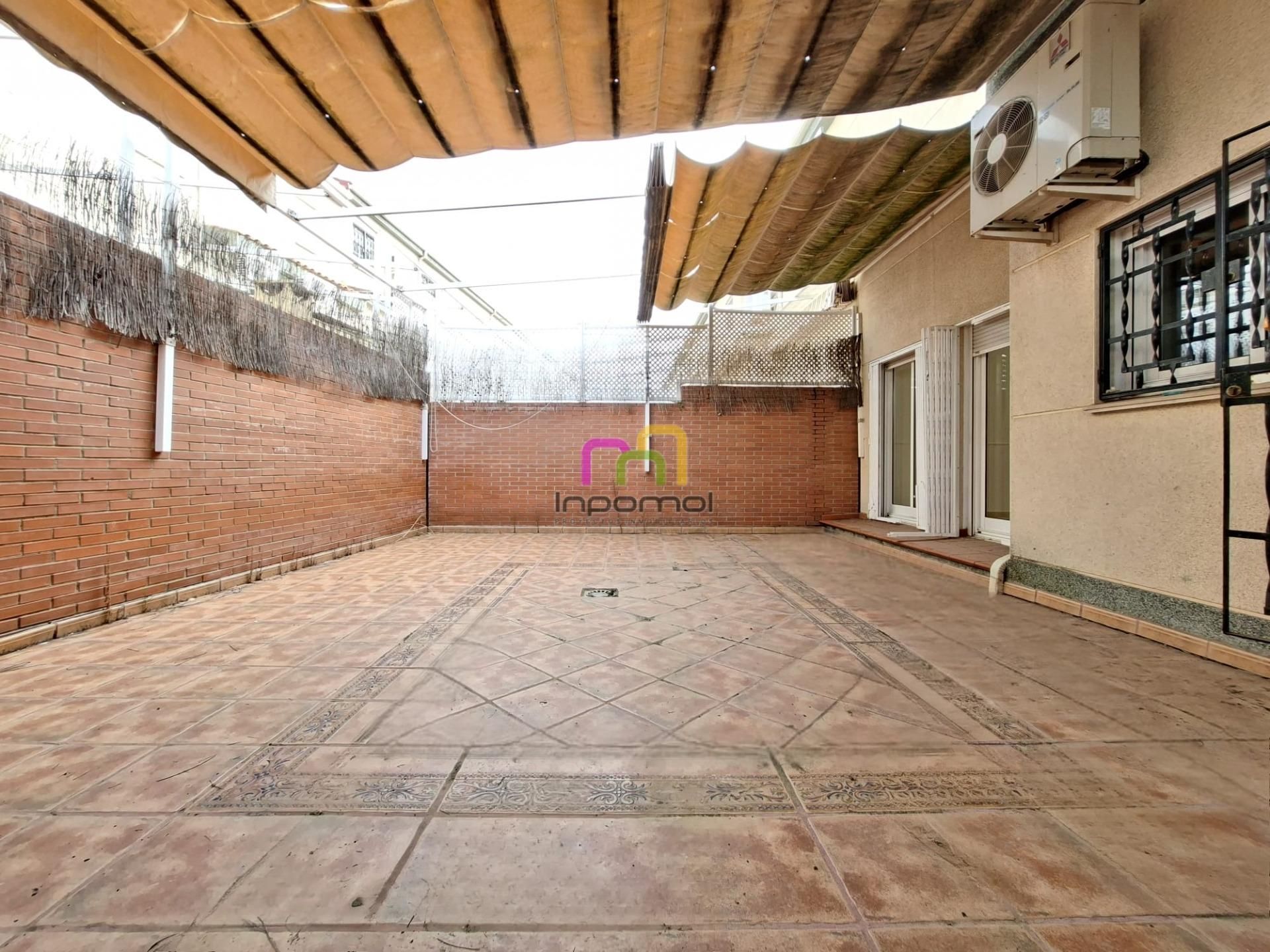 Terrace of Single-family semi-detached for sale in Badajoz Capital  with Air Conditioner and Storage room