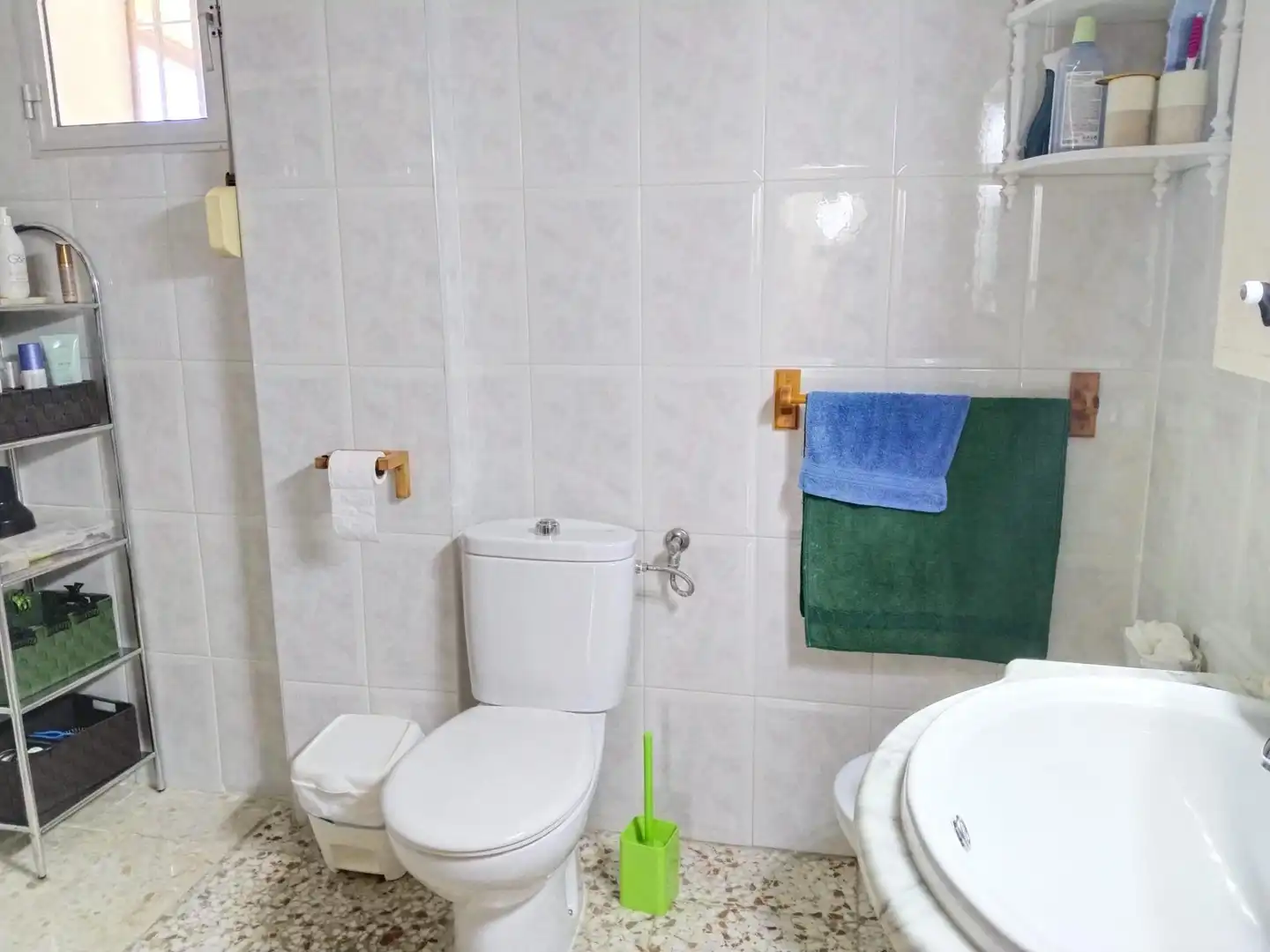 Bany de Finca rústica en venda en Chipiona amb Aire condicionat, Jardí privat i Terrassa