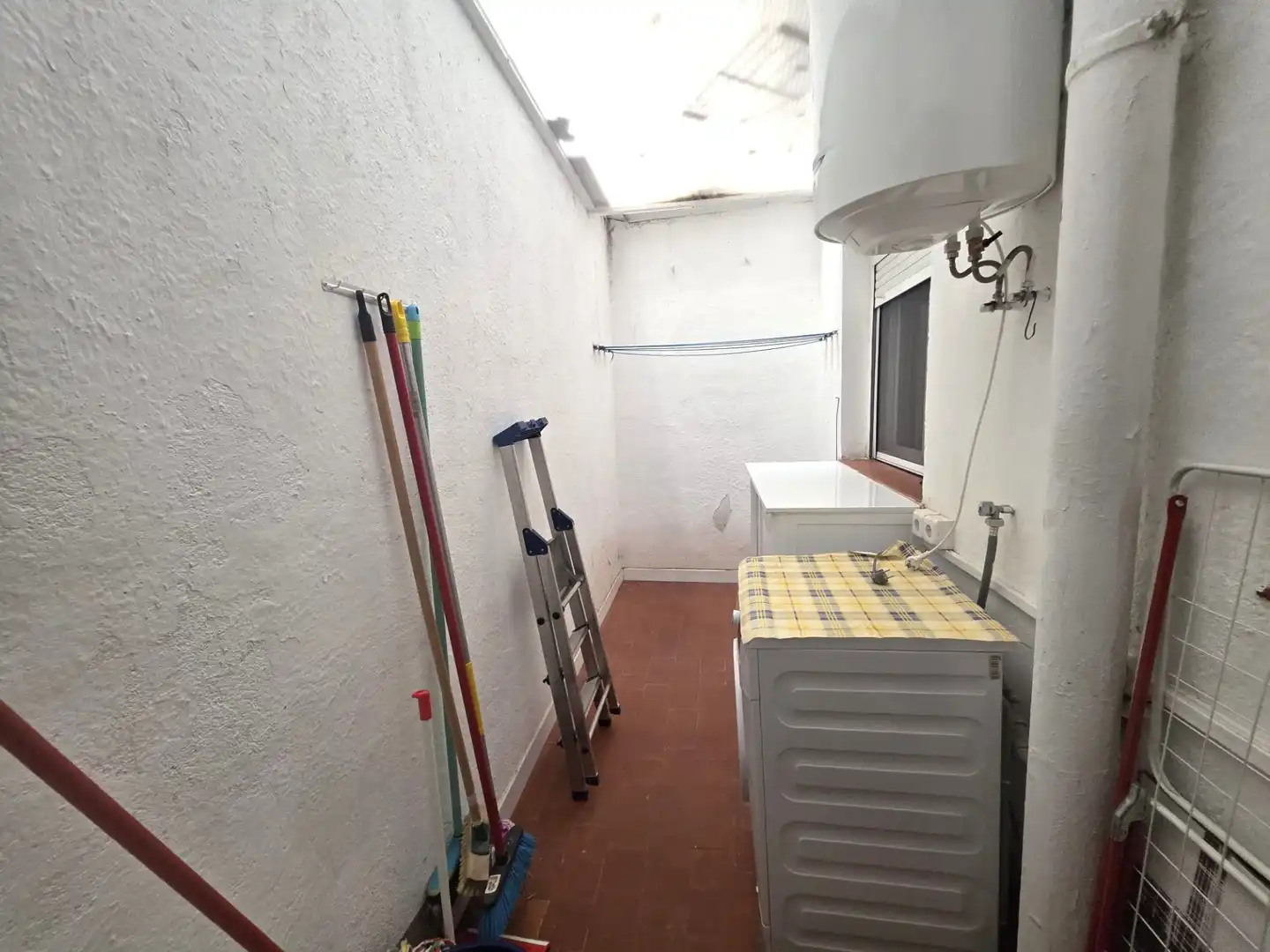 Piso en venta en Madrid con Calefacción, Trastero y Amueblado
