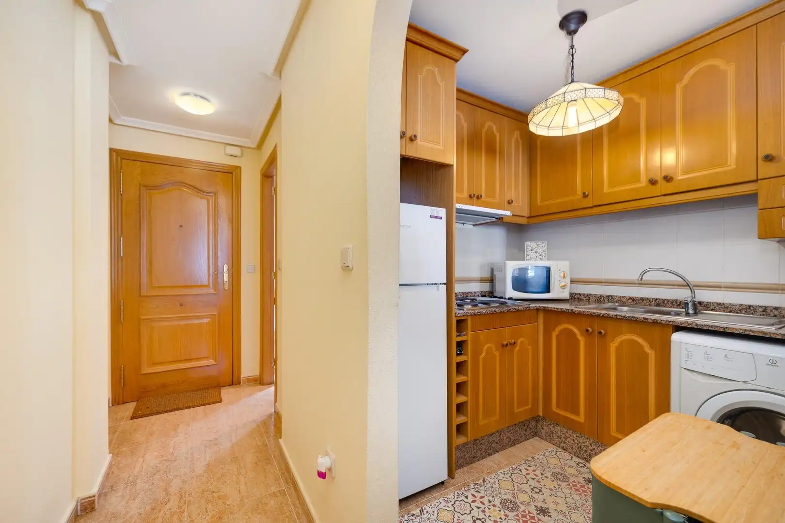 Cocina de Apartamento en venta en Torrevieja con Aire acondicionado, Terraza y Trastero