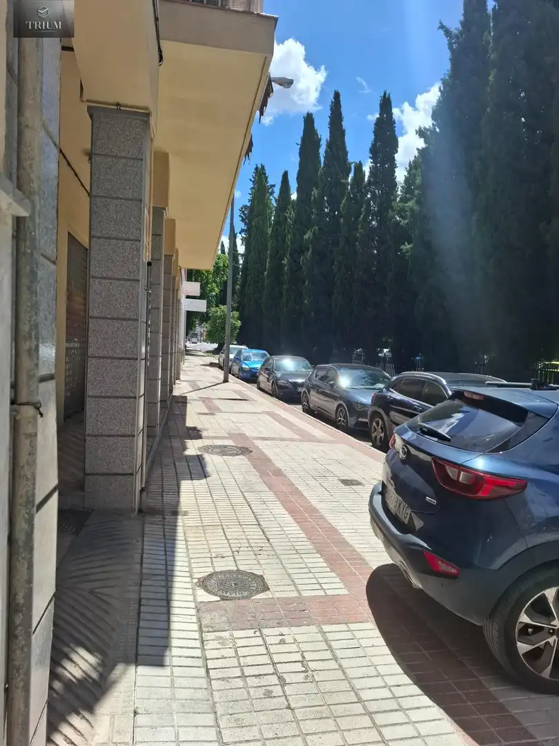 Parking of Flat for rent in Granada  with Heating and Furnished