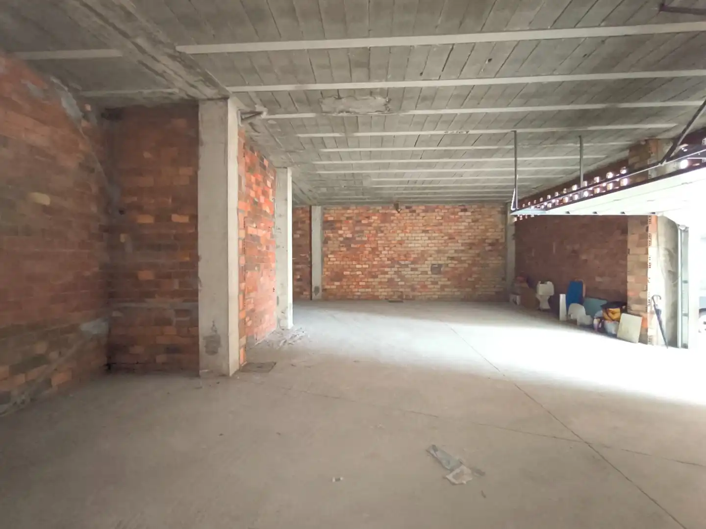 Local comercial de lloguer a Vilagarcía, imagen 12