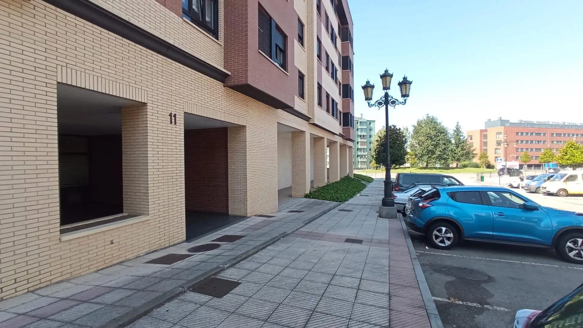 Parking of Premises for sale in Oviedo 