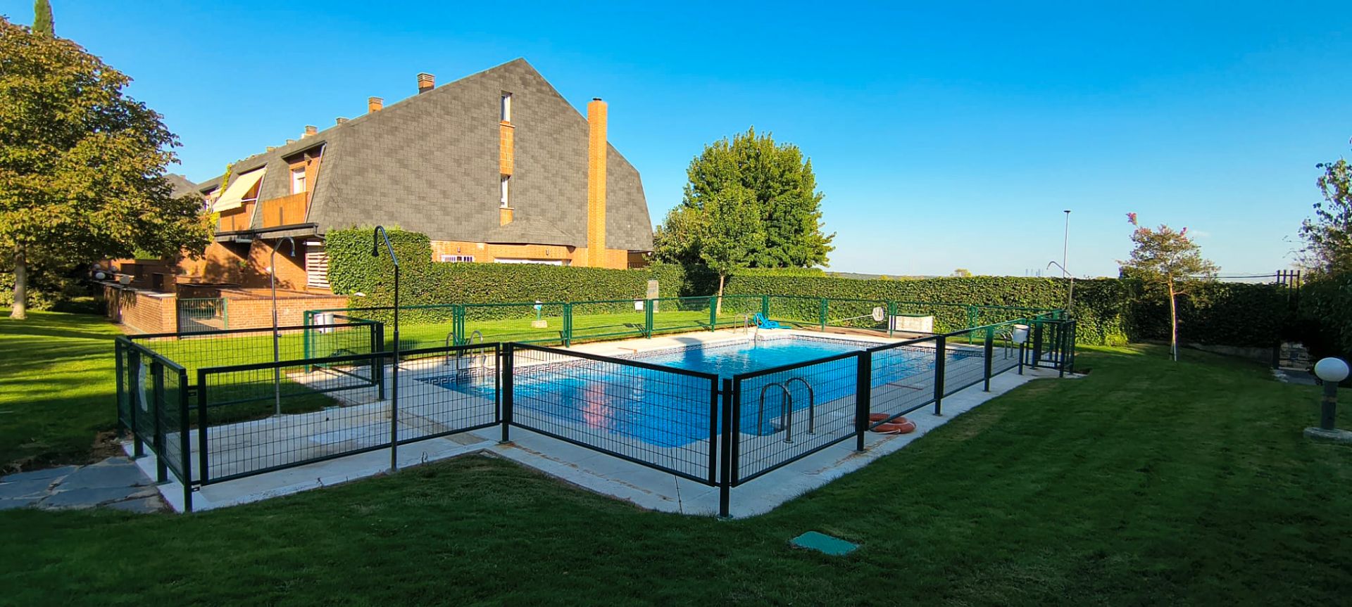 Swimming pool of Single-family semi-detached to rent in Las Rozas de Madrid  with Heating, Private garden and Terrace