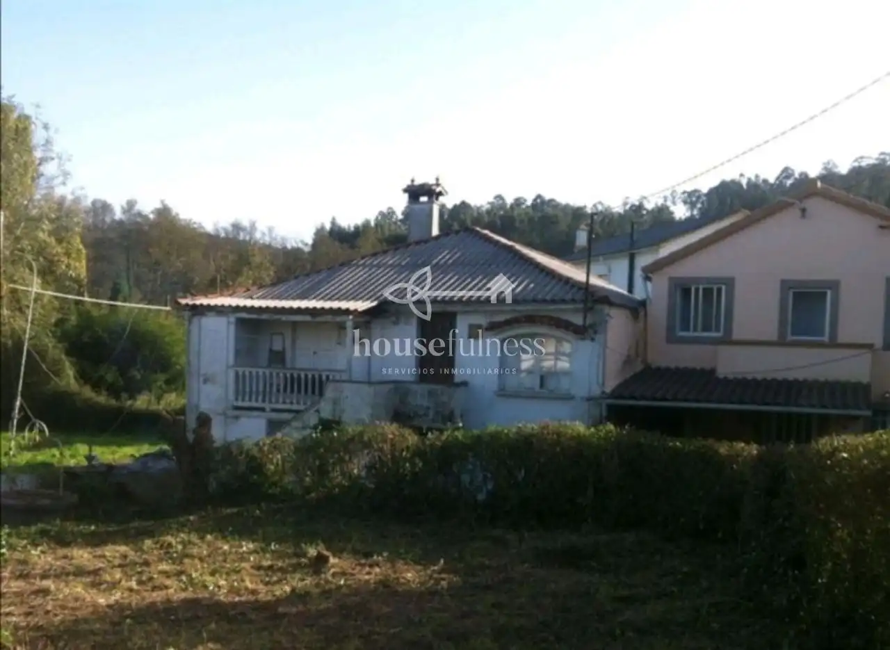 Houses for sale in Fene  with Heating, Private garden and Storage room