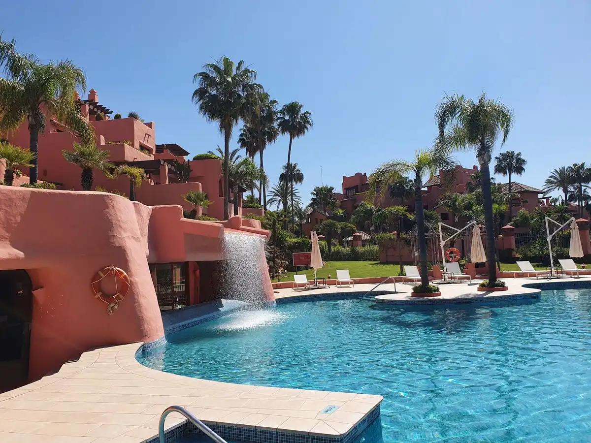 Pis amb piscina en venda a Estepona - Estepona,Centro,Calle Sefardi, imagen 6