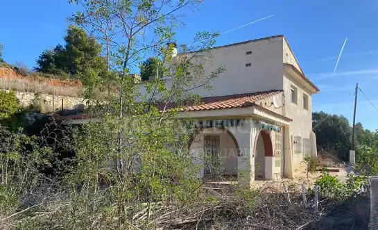 Villa con giardino in vendita a Carrer Llessami, imagen 6