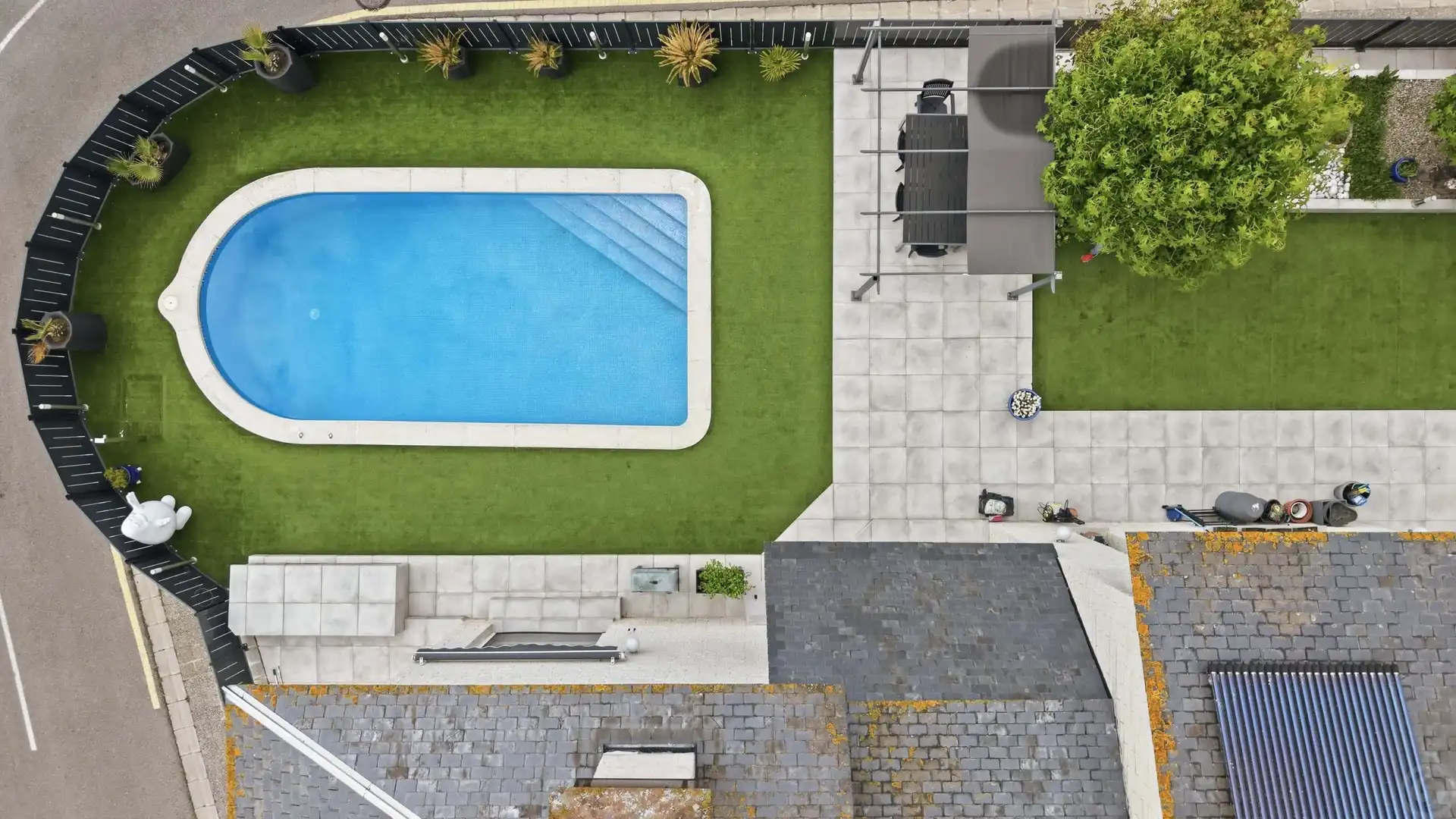 Schwimmbecken von Haus oder Chalet zum Verkauf in Girona mit Terrasse und Schwimmbad