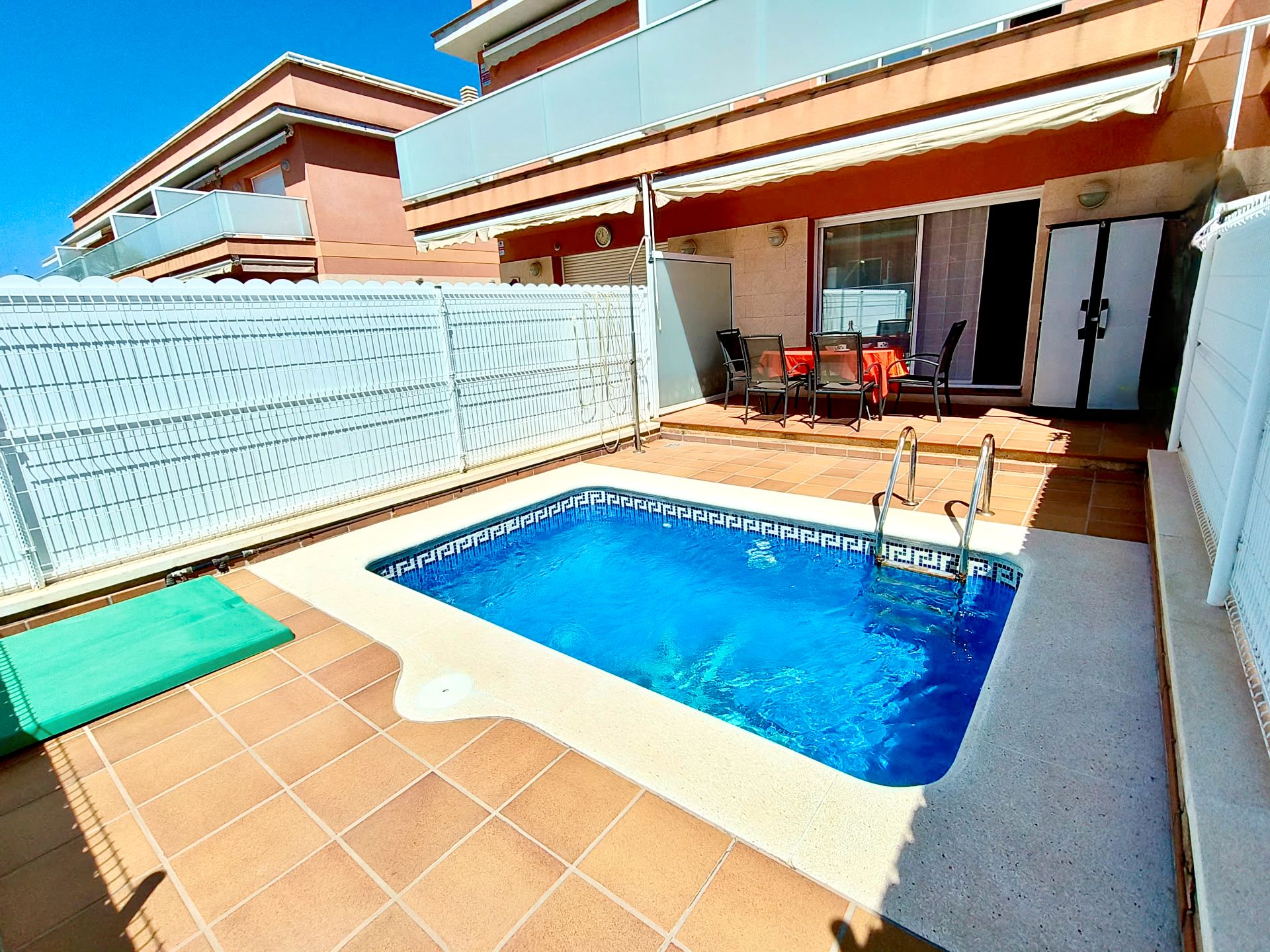 Piscina de Casa o xalet en venda en Creixell amb Aire condicionat, Calefacció i Jardí privat