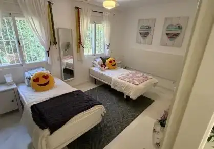 Bedroom of Apartments for sale in La Mairena