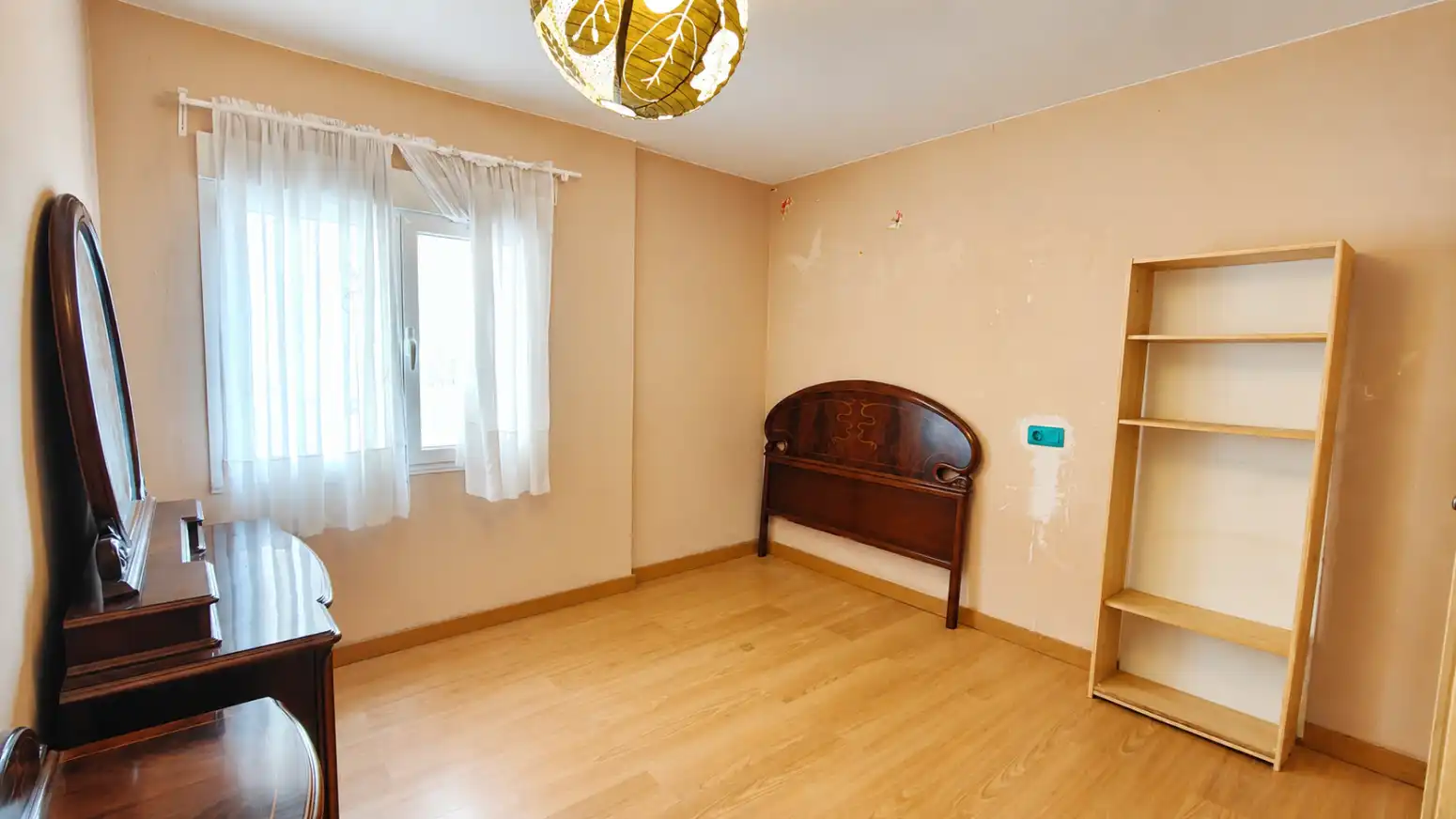 Habitación de Piso en venta en Gijón 