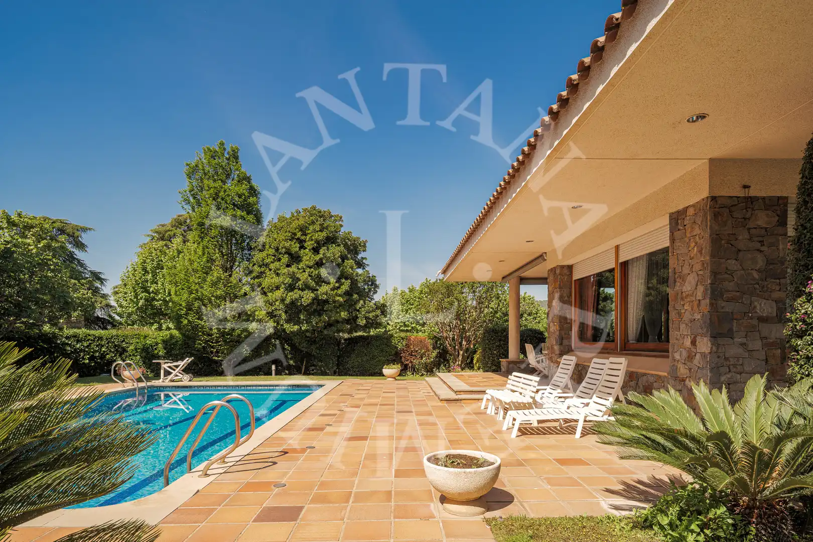 Jardín de Casa o chalet en venta en La Garriga con Aire acondicionado, Calefacción y Jardín privado
