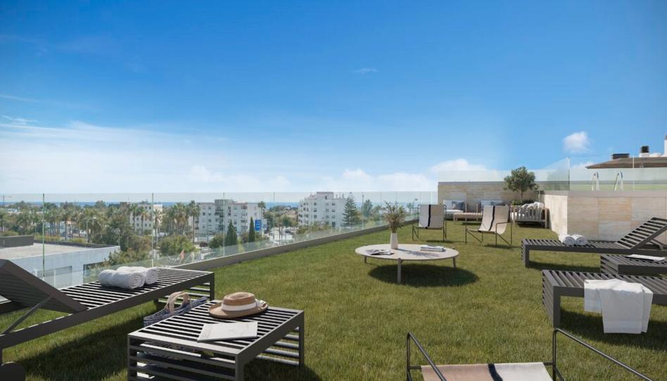 Foto 1 von Wohnung zum Verkauf in Calle María José González Bartolomé, 10, San Pedro de Alcántara pueblo, Málaga