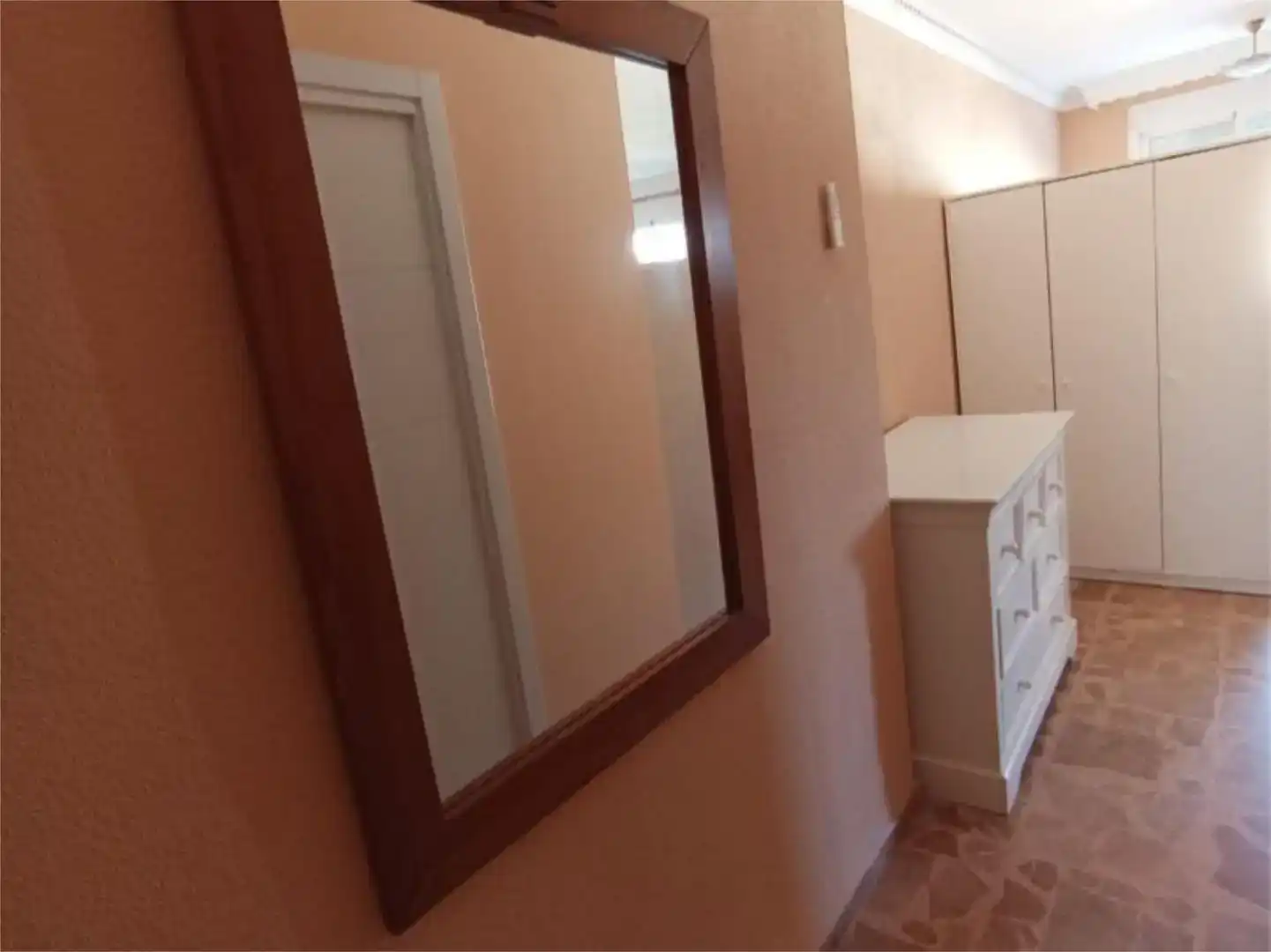 Habitación de Piso de alquiler en Bailén - Miraflores