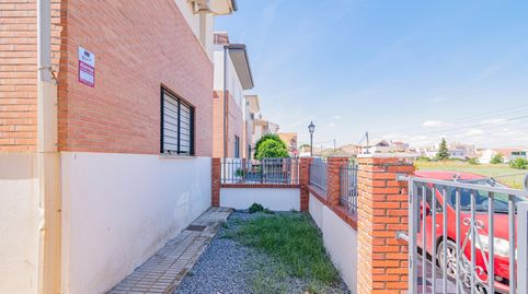 Foto 5 de Casa adosada en venta en Calle Calle Mulhacén, Cúllar Vega, Granada