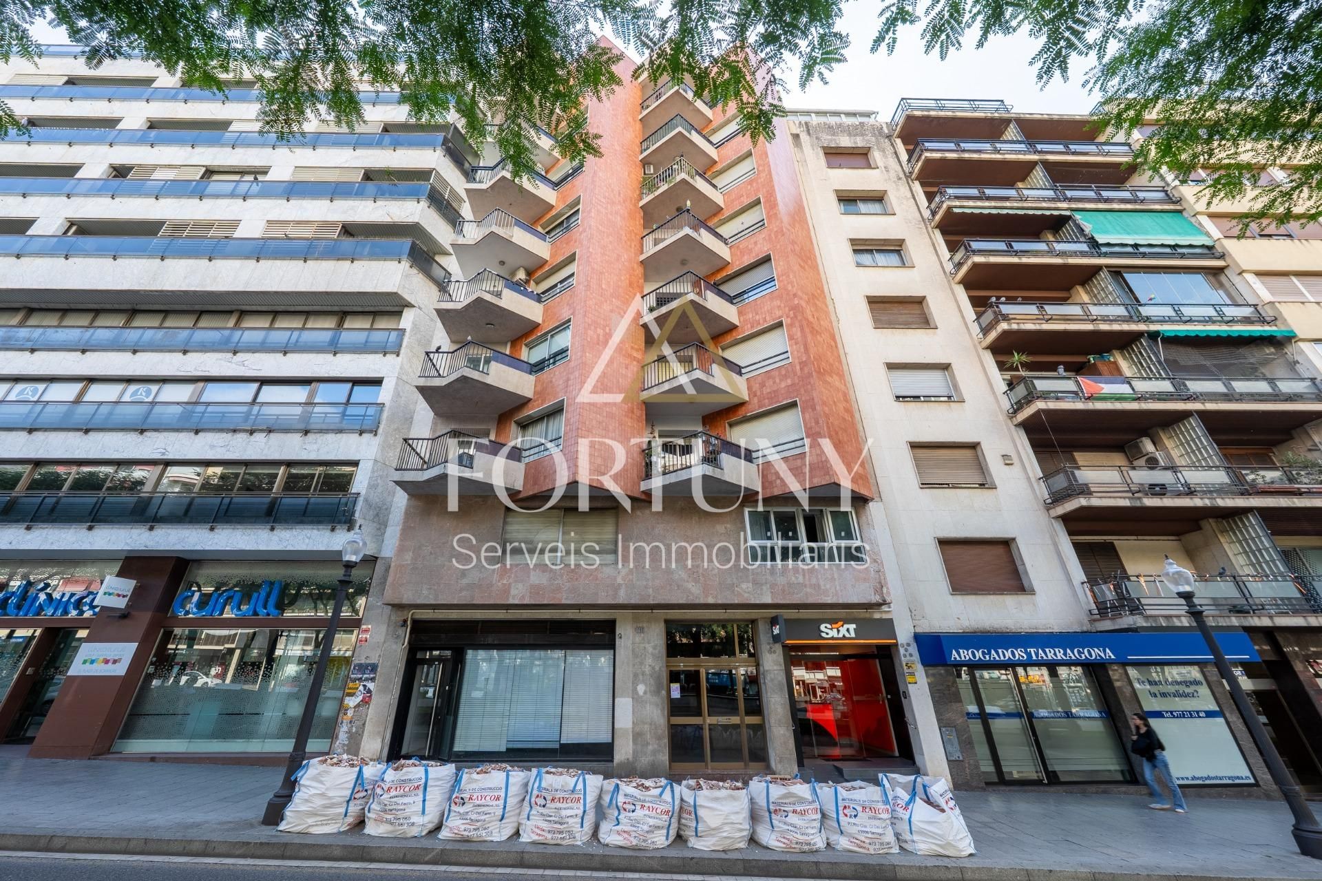 Vista exterior de Piso en venta en  Tarragona Capital con Terraza y Balcón