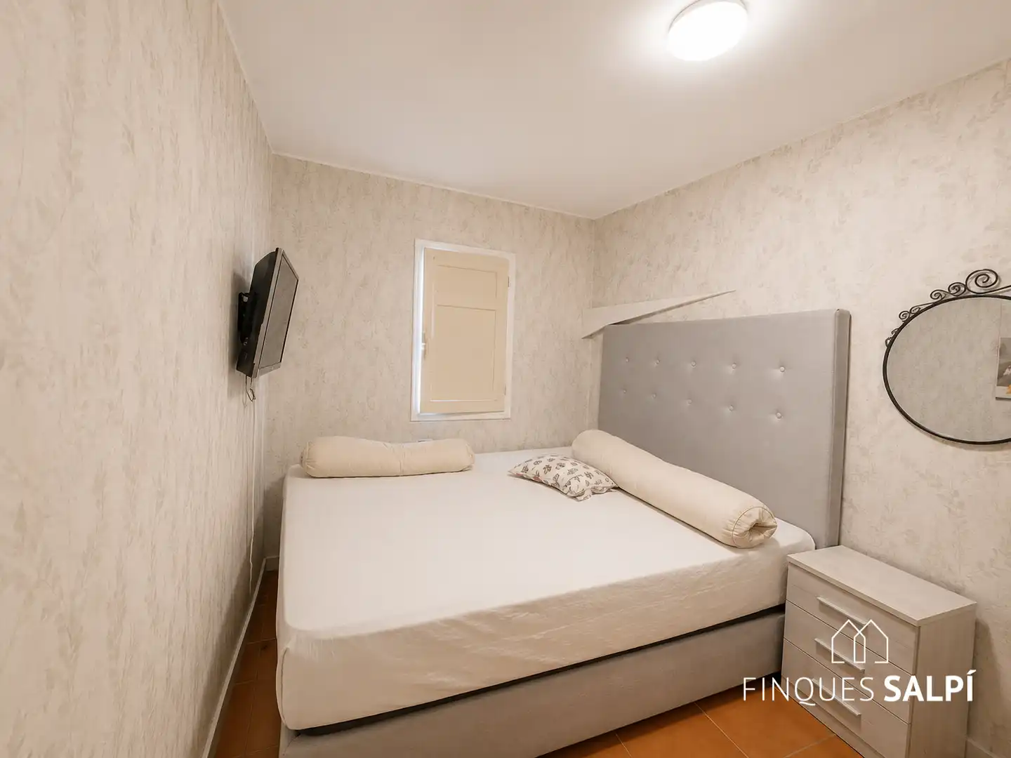 Bedroom of Flat for sale in Figueres  with Furnished