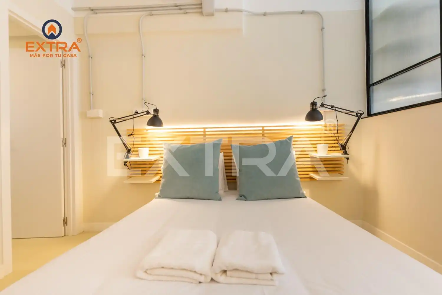 Bedroom of Flat for sale in Madrid  with Furnished