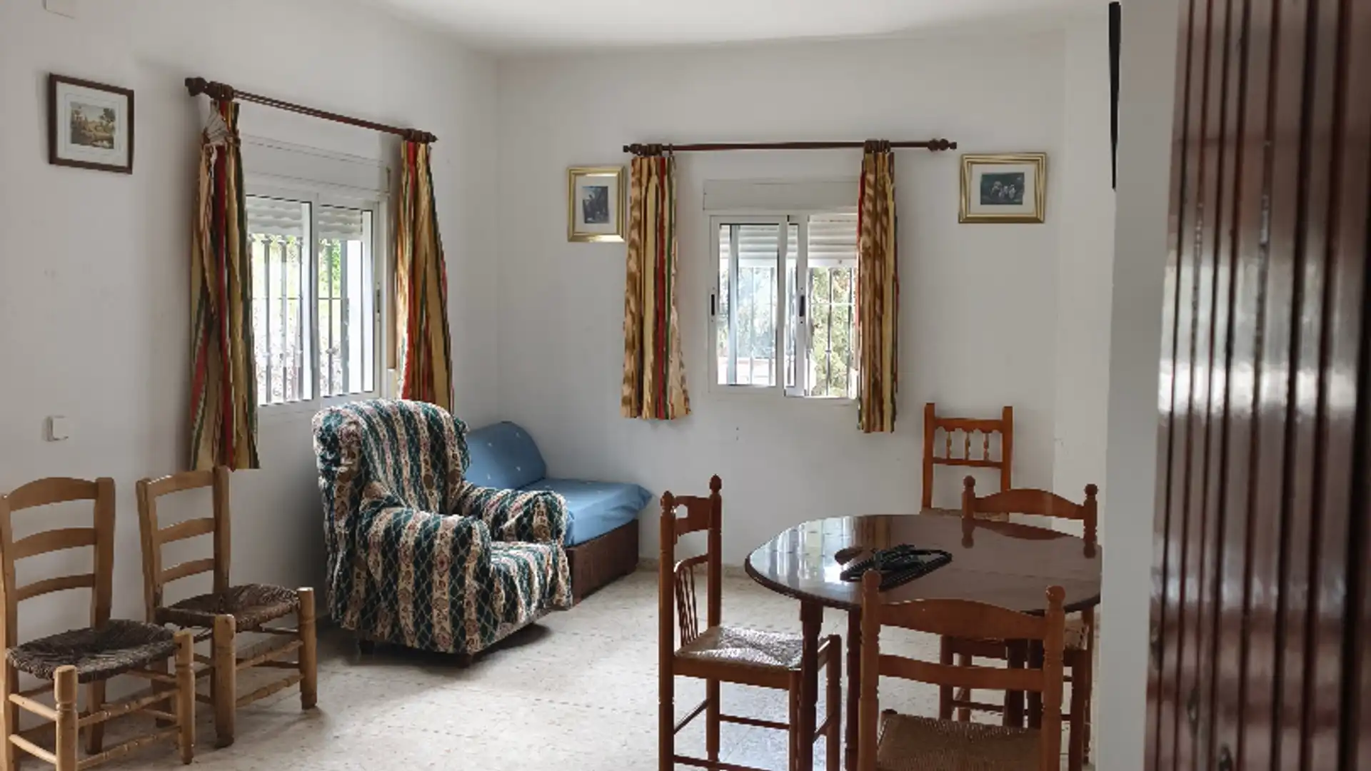 Sala d'estar de Casa o xalet de lloguer en Sedella amb Terrassa, Moblat i Forn