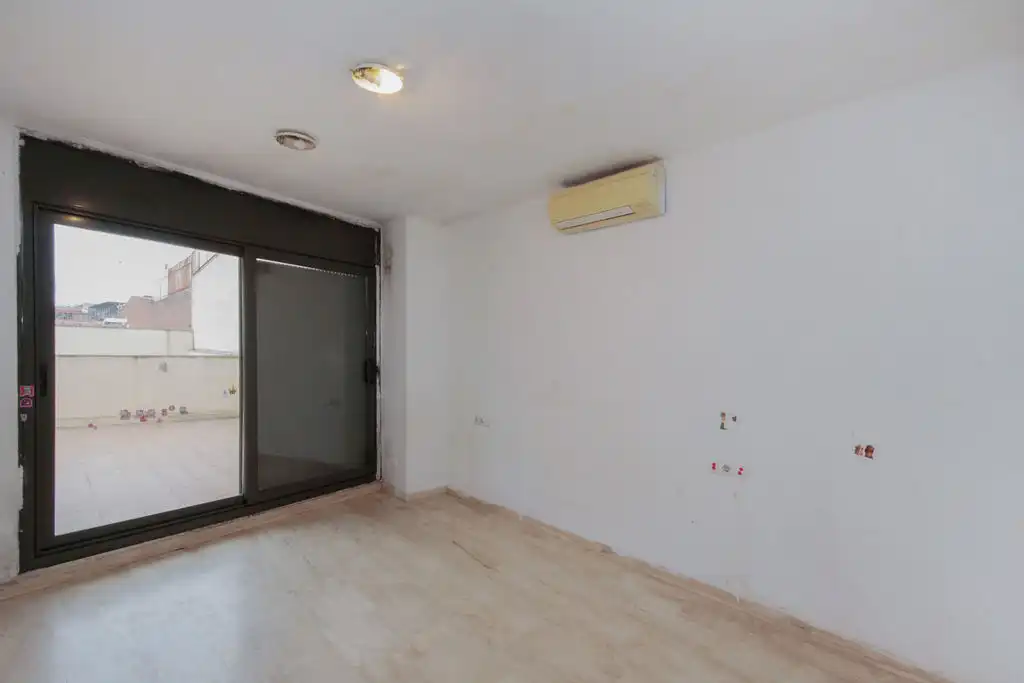 Duplexes for sale in Cr Martorell, Roc Blanc