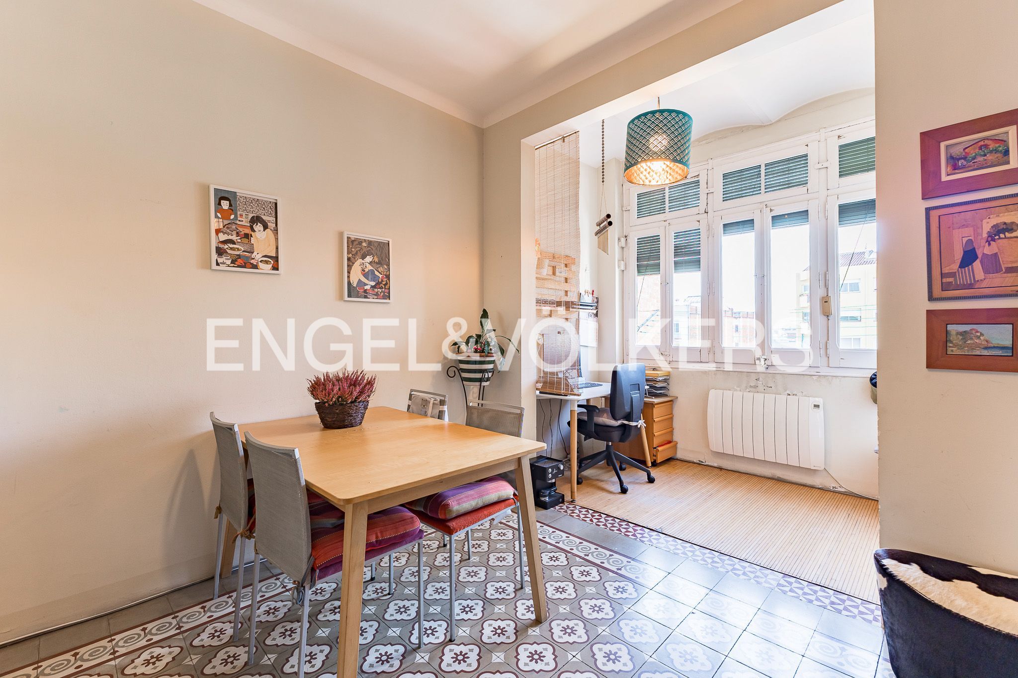 Menjador de Apartament en venda en  Barcelona Capital amb Calefacció i Balcó