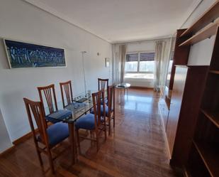 Dining room of Flat to rent in  Madrid Capital  with Air Conditioner and Swimming Pool