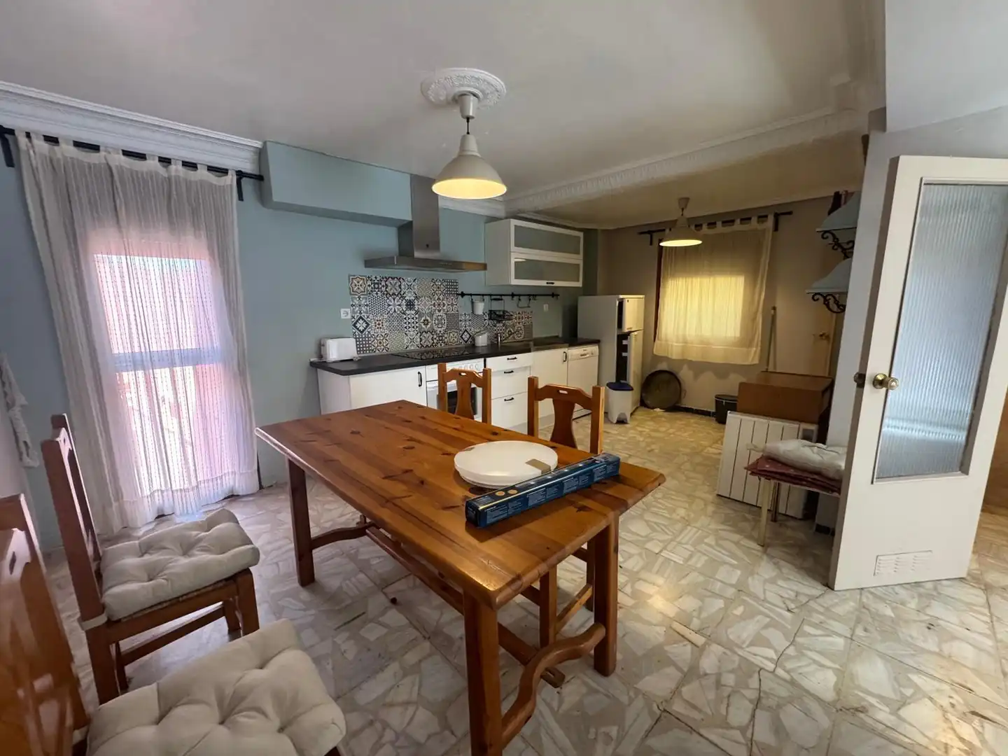 Kitchen of Houses for sale in Brea de Aragón