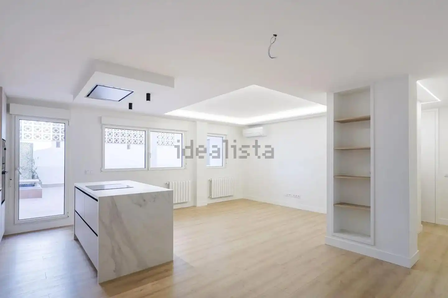 Cocina de Planta baja en venta en Madrid con Aire acondicionado y Terraza
