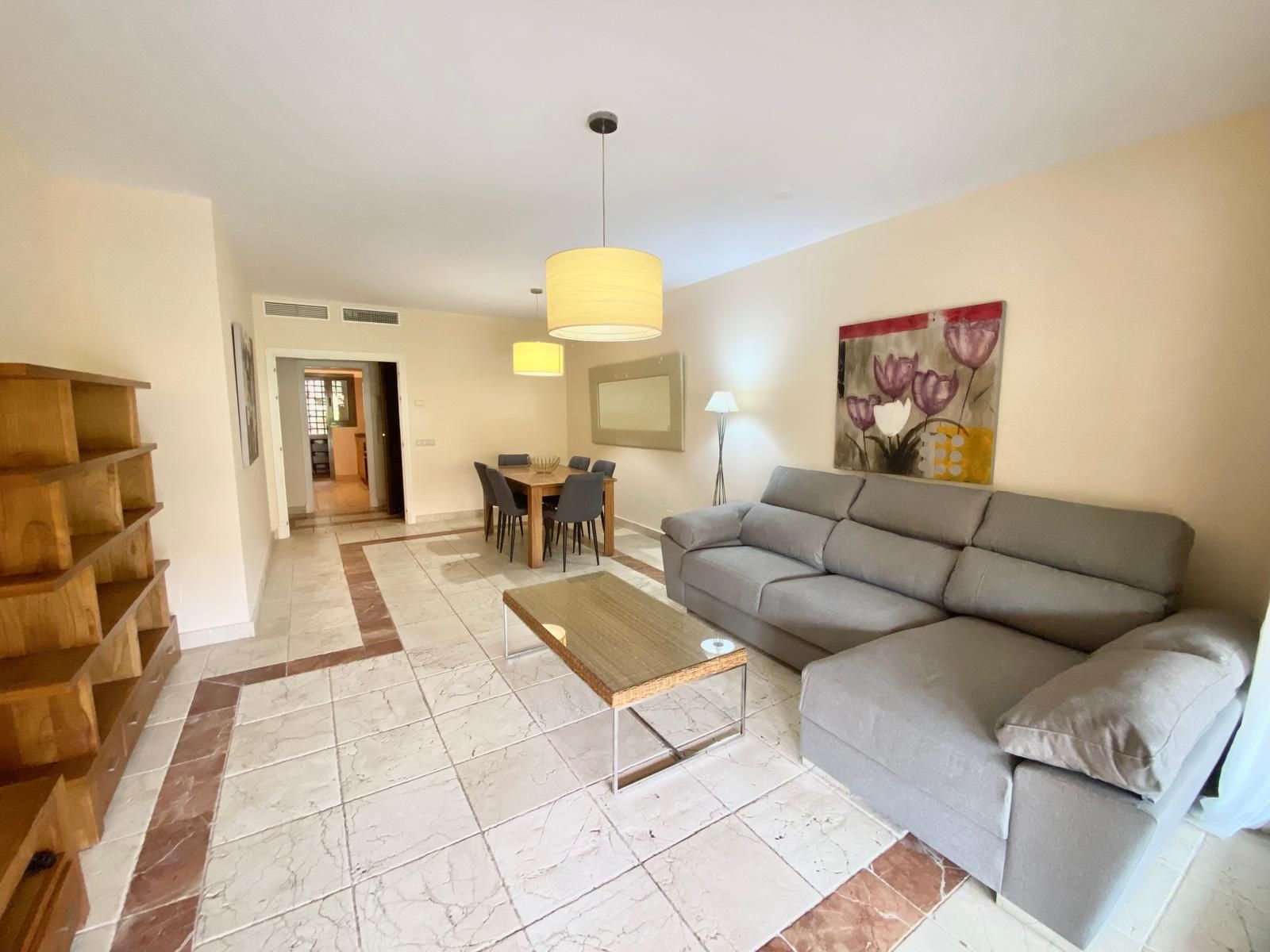 Living room of Apartment to rent in Estepona  with Air Conditioner, Heating and Private garden
