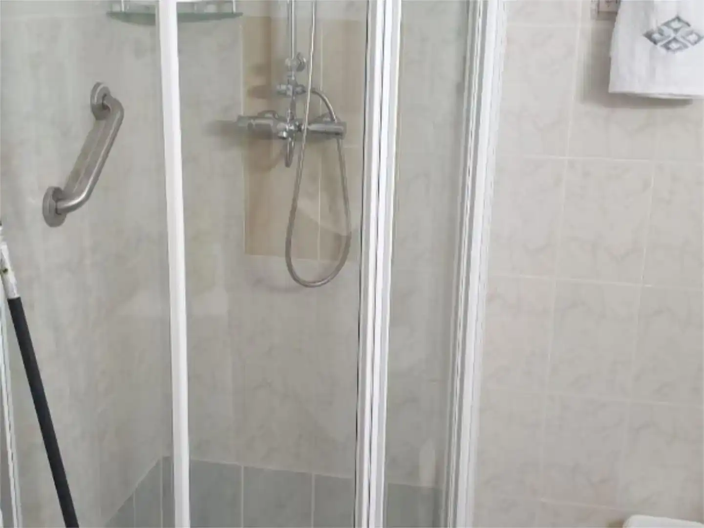 Badezimmer von Wohnung zur Miete in Telde mit Privatgarten und Möbliert