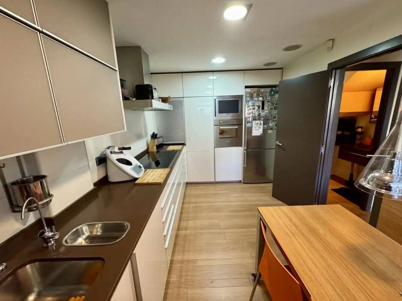 Kitchen of Houses for sale in Cerdanyola del Vallès  with Air Conditioner, Heating and Private garden
